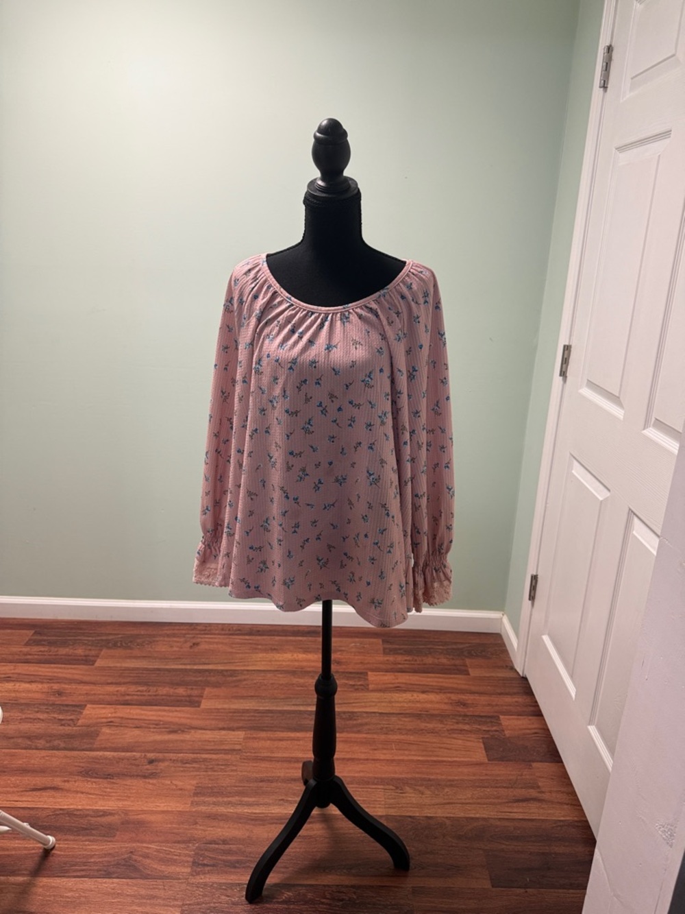Women's Pink Floral Peasant Tunic Top
